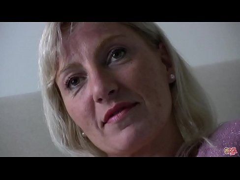 ❤️ Hepimizin becerdiği anne... Hanımefendi, kendinize gelin! ❤ Seks videosu pornoda tr.porno24-7.ru