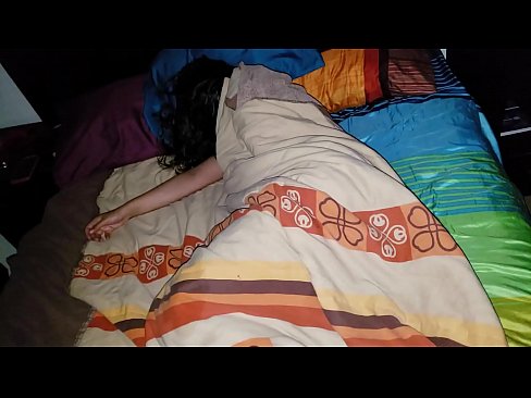 ❤️ Üvey oğul, genç üvey annesini uyurken azarlıyor. ❤ Seks videosu pornoda tr.porno24-7.ru